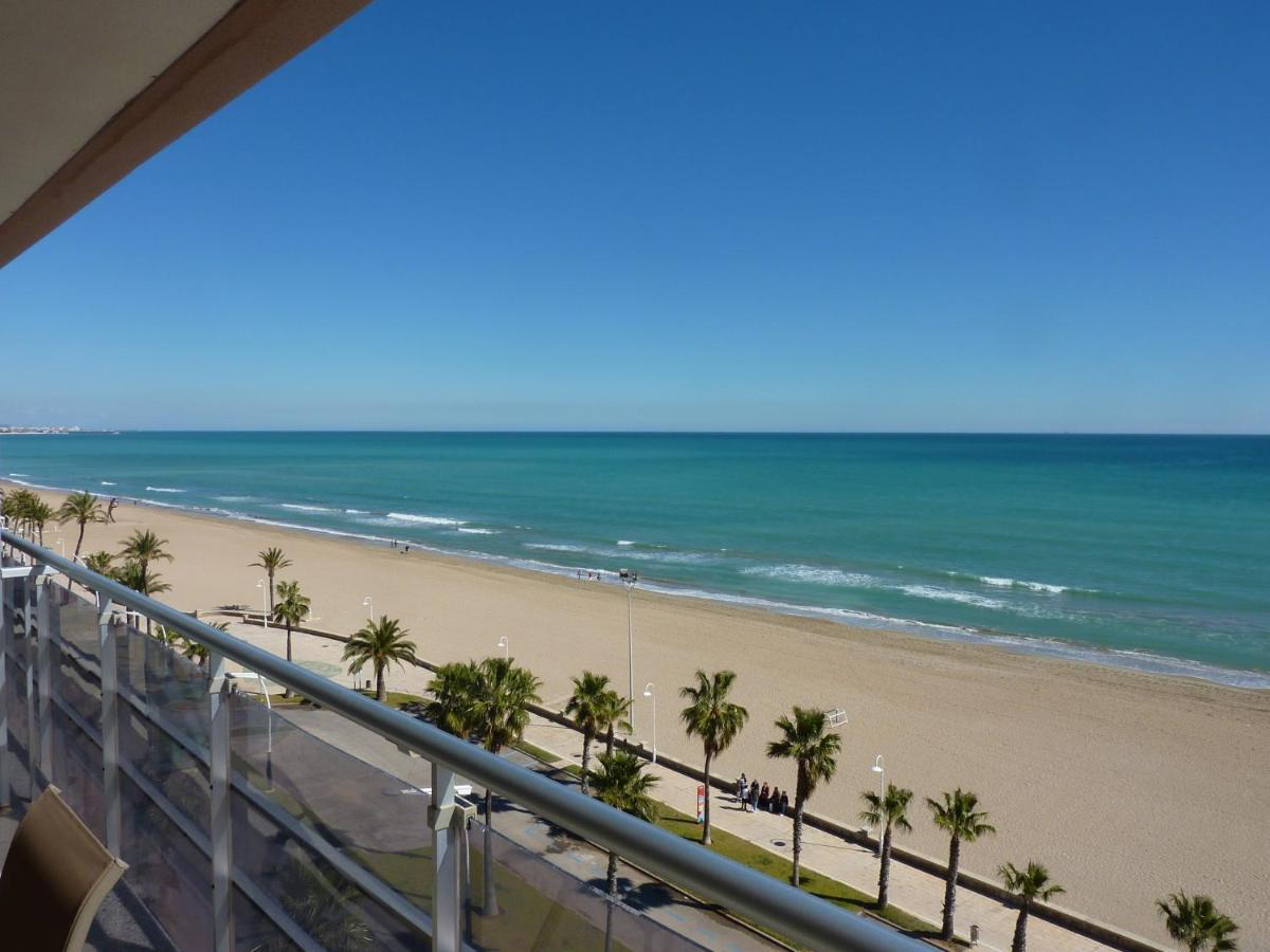 Apartamentos Deluxe Peñíscola Cameră foto